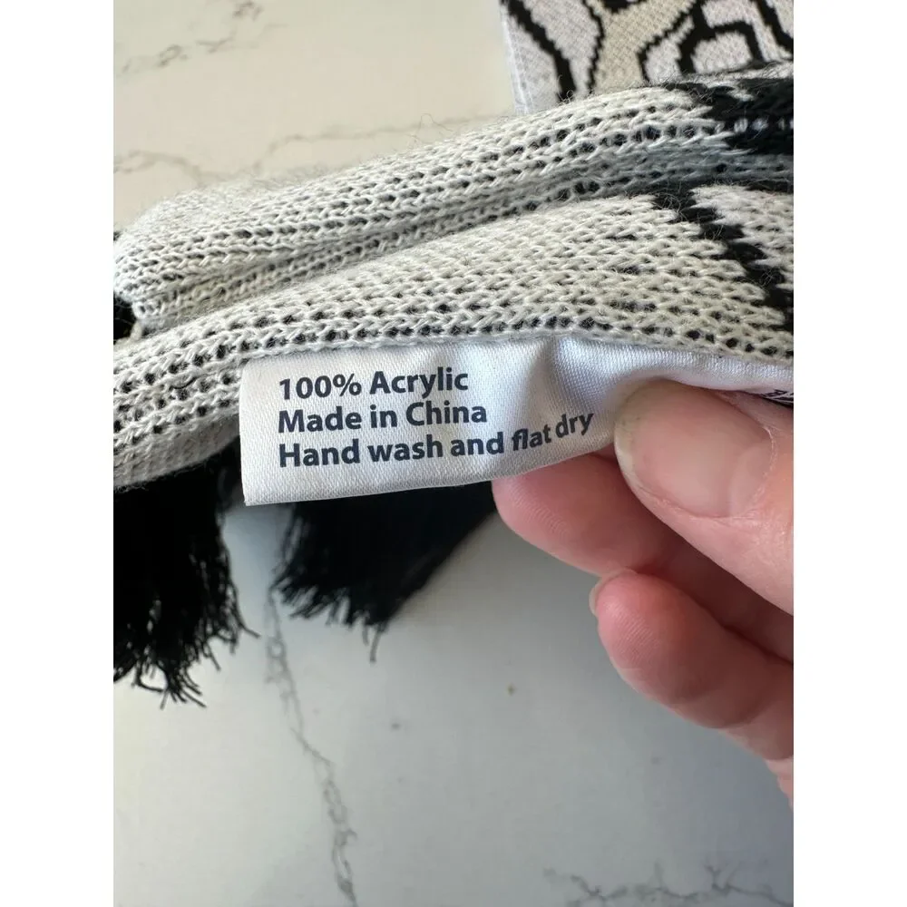 Round21 uswnt scarf